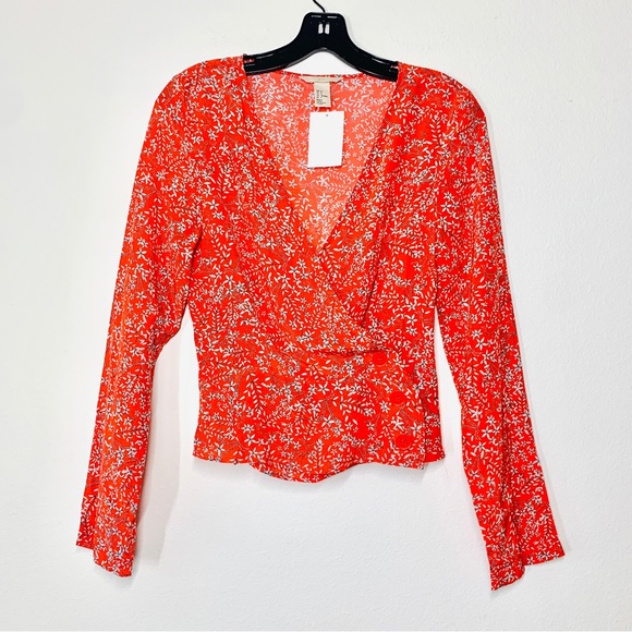 H&M Floral Wrap Front Long Sleeve Shirt - Picture 1 of 4